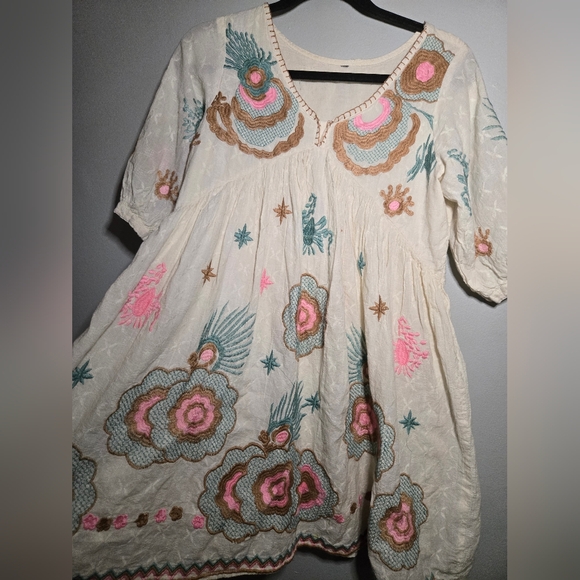 Boho Embroidered Peasant Dress – Cream Multicolor – Great Condition - Picture 3 of 5